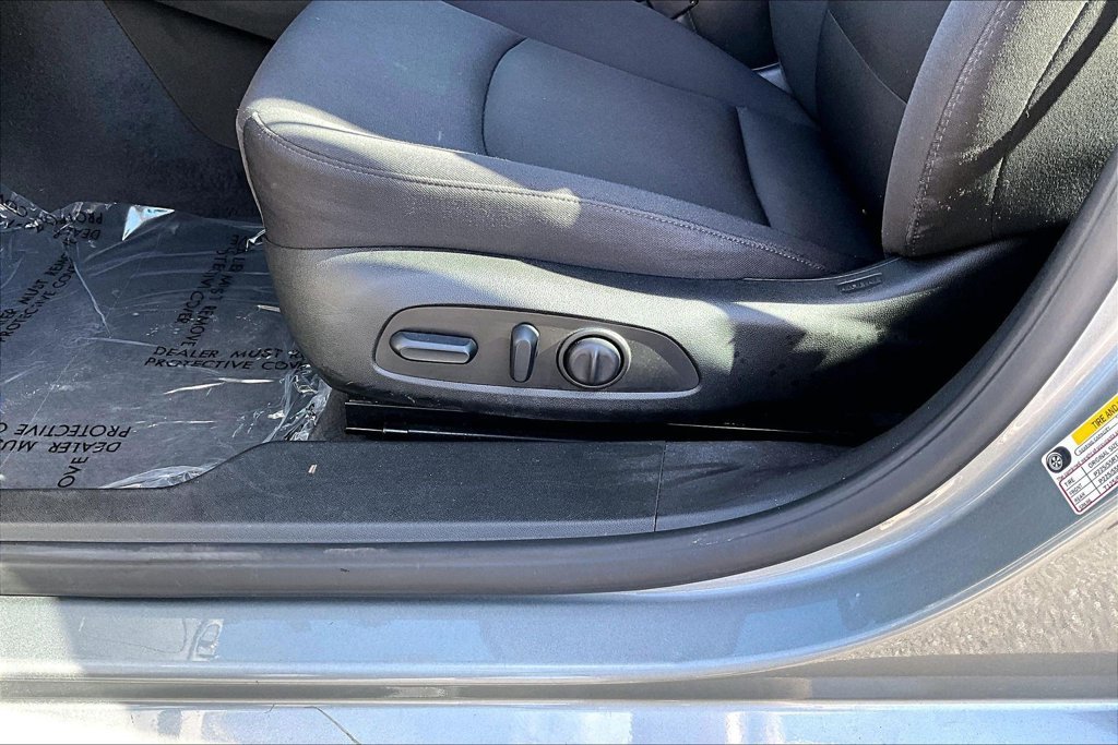 Used 2024 Gray Chevrolet LT image 40