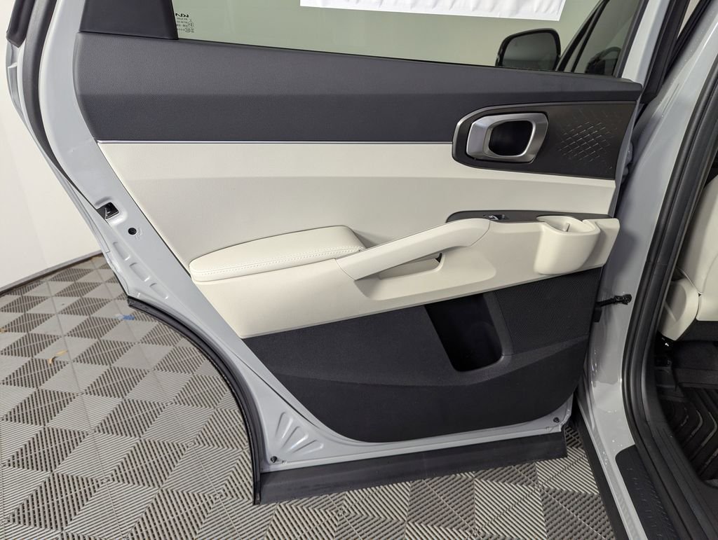 New 2026 Wolf Gray Kia EX image 27