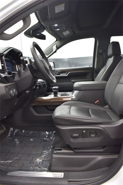 Used 2025 Chevrolet Silverado 1500 RST with VIN 1GCUKEEL4SZ125982 for sale in Burnsville, Minnesota