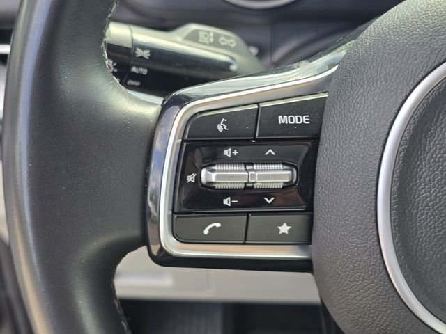 Used 2024  Kia LX image 31