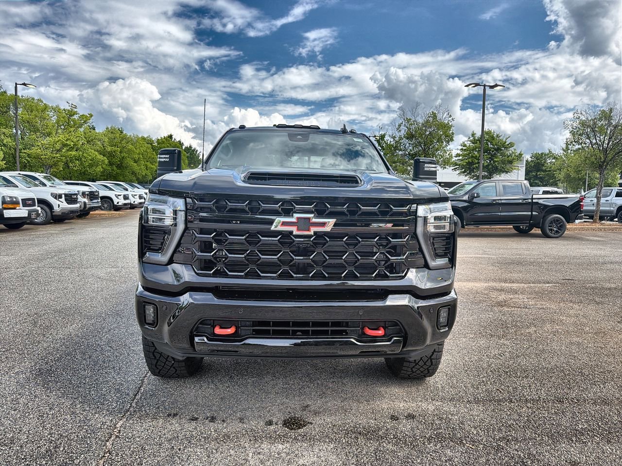 2026 Chevrolet Silverado 2500 HD ZR2 - Photo 3