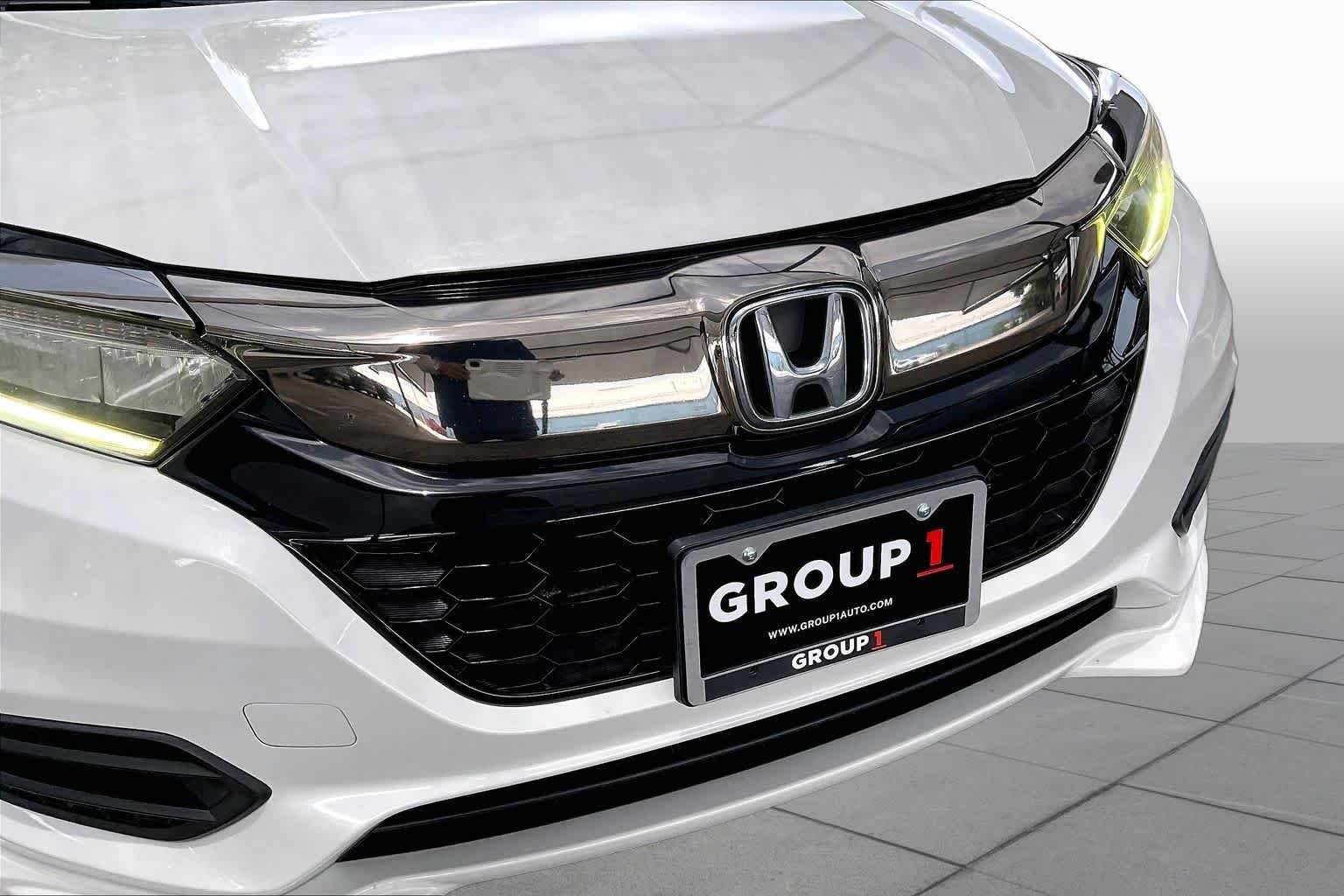 Used 2019 Platinum White Pearl Honda Touring image 30
