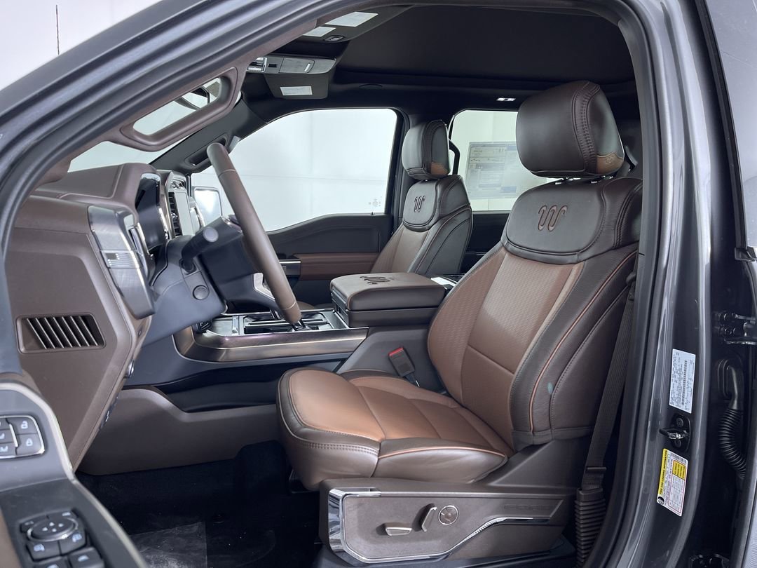 New 2026 Carbonized Gray Metallic Ford King Ranch image 15