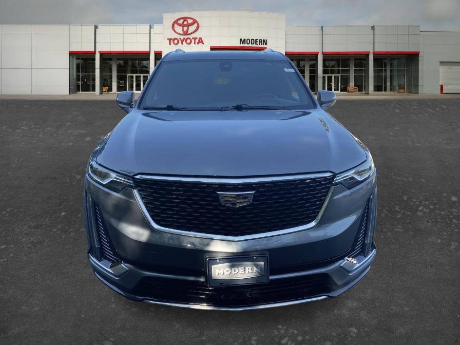 Used 2020 Satin Steel Metallic Cadillac FWD Premium Luxury image 2