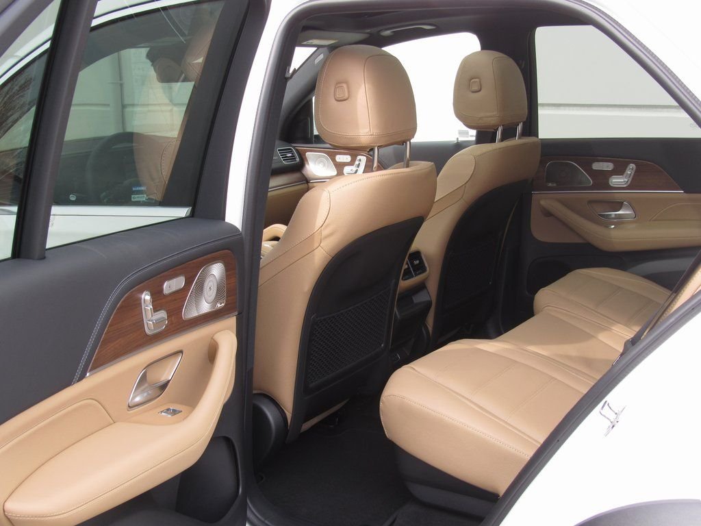 2025 Mercedes-Benz GLE GLE450 - Photo 15