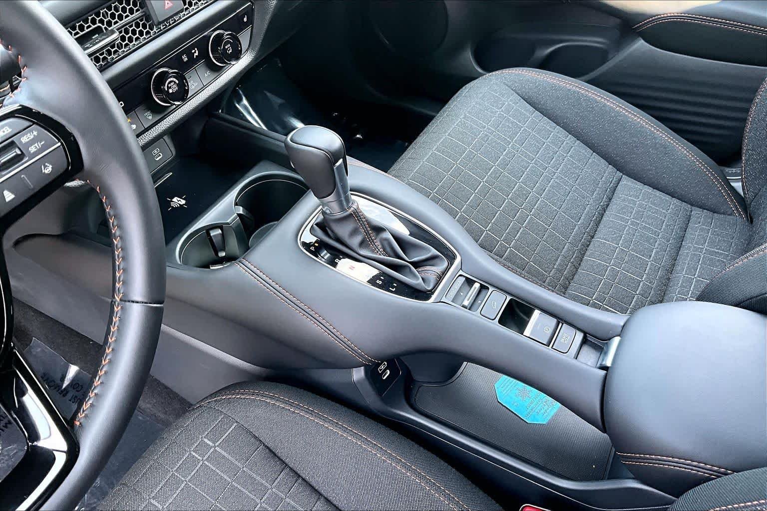2026 Honda HR-V Sport - Photo 16