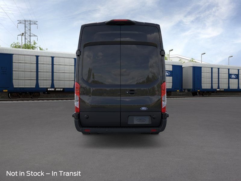 New 2026 Black Ford Base image 6
