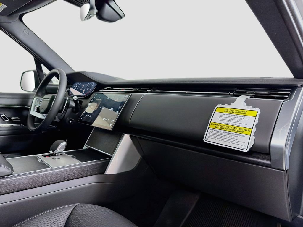 New 2026 Fuji White Land Rover SE 7 Seats image 31
