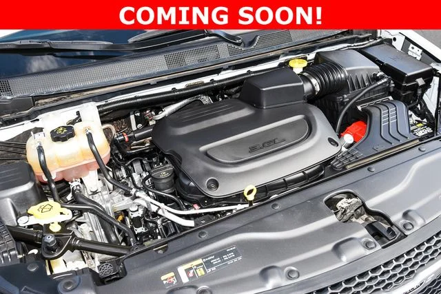 Used 2022 White Chrysler LX image 11