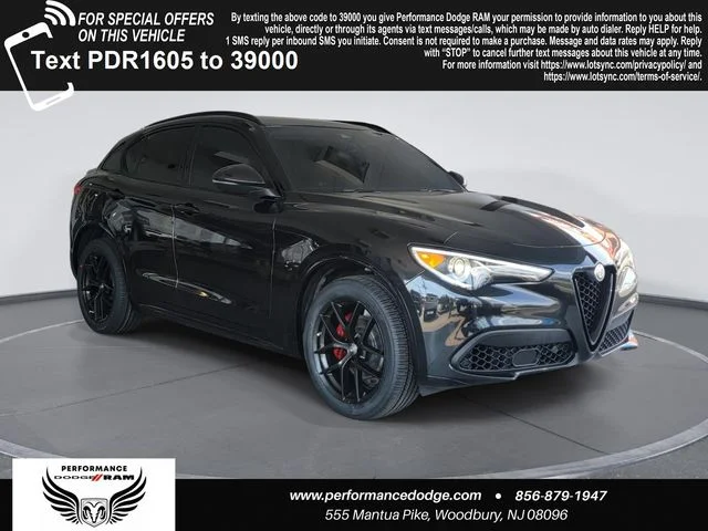 2021 Alfa Romeo Stelvio Ti AWD's photo