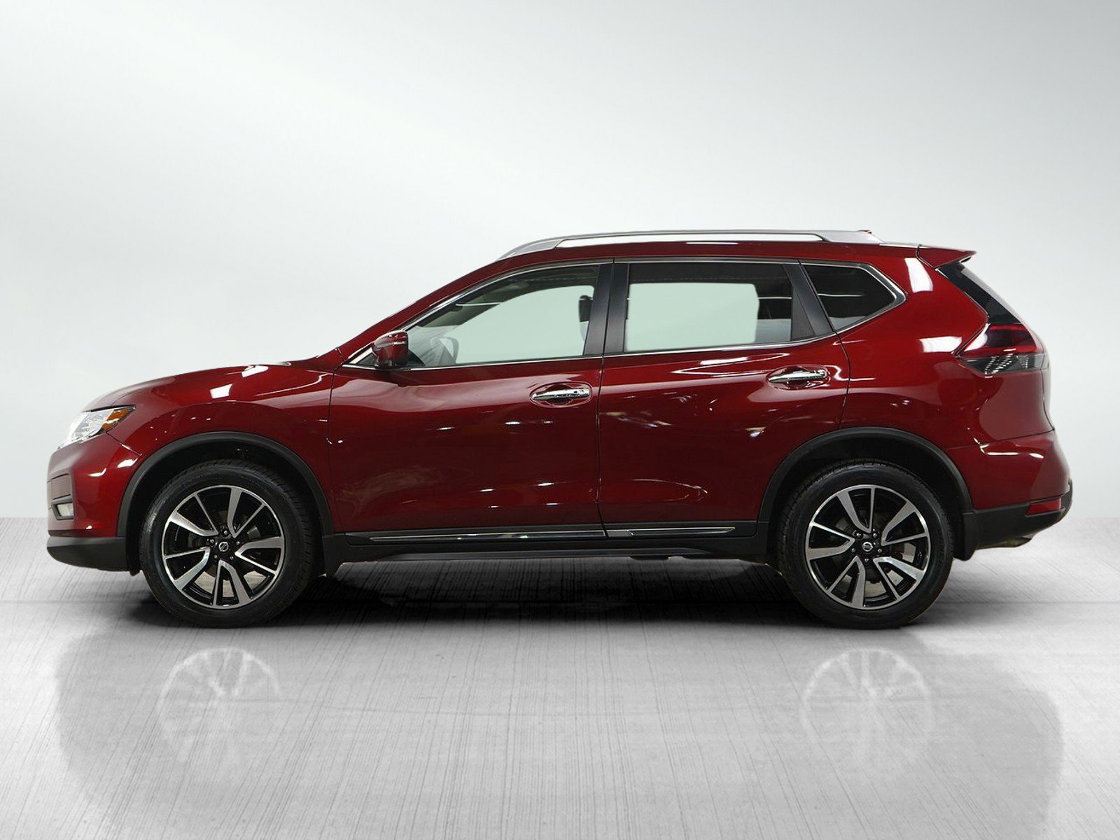 Used 2020 Nissan Rogue SL with VIN 5N1AT2MV0LC750672 for sale in South Saint Paul, Minnesota