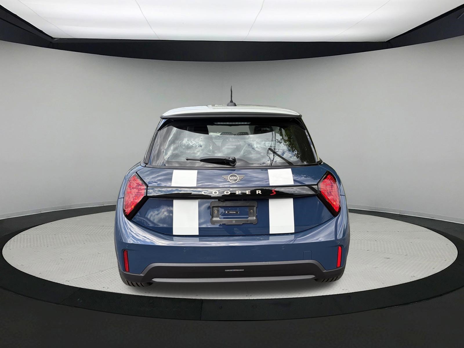 2026 MINI Hardtop 2 Door S - Photo 6