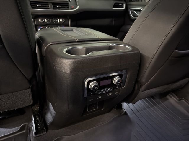 2021 GMC Yukon AT4 - Photo 16