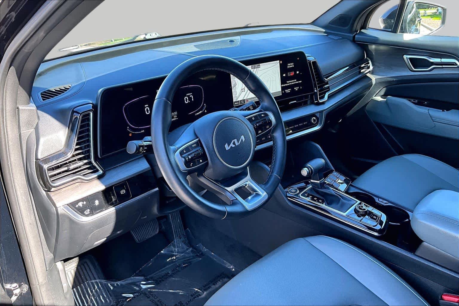 Used 2023 Ebony Black Kia X-Line image 18