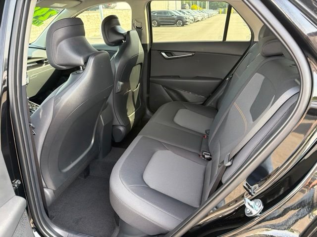 New 2026 Aurora Black Pearl Kia LX image 7
