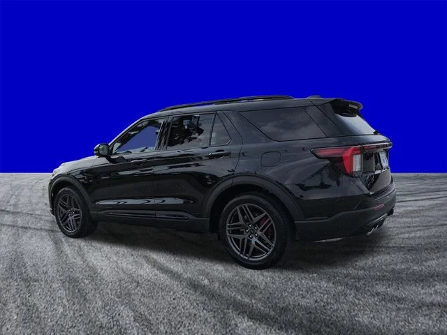 New 2026 Agate Black Metallic Ford ST image 6