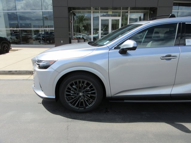 New 2026 Iridium Lexus PREMIUM image 9