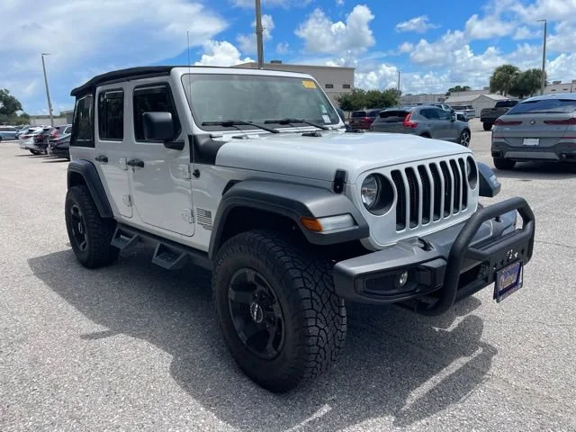 Used 2018 Bright White Clearcoat Jeep Sport image 1