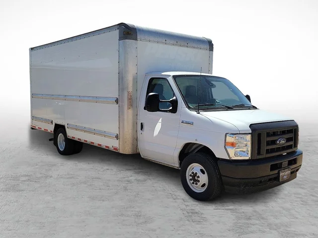 2022 Ford E-350SD Base