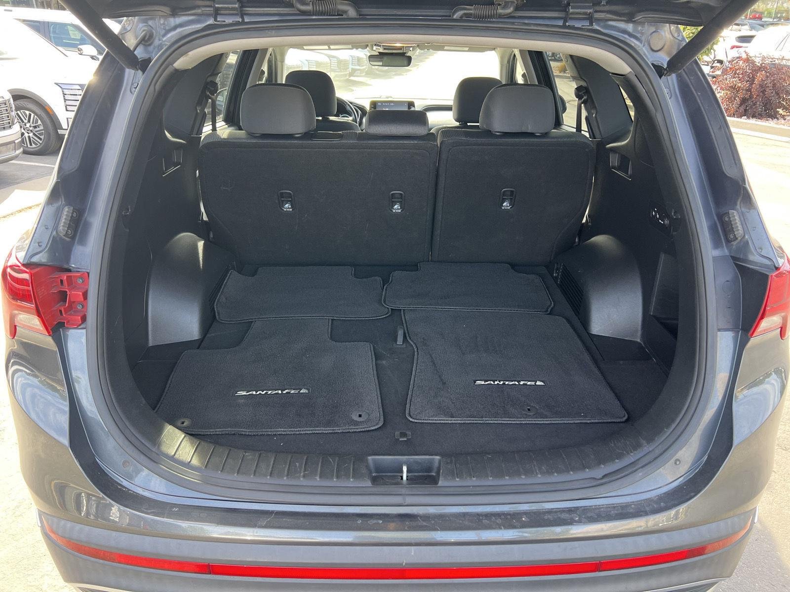 2021 Hyundai Santa Fe SEL - Photo 9
