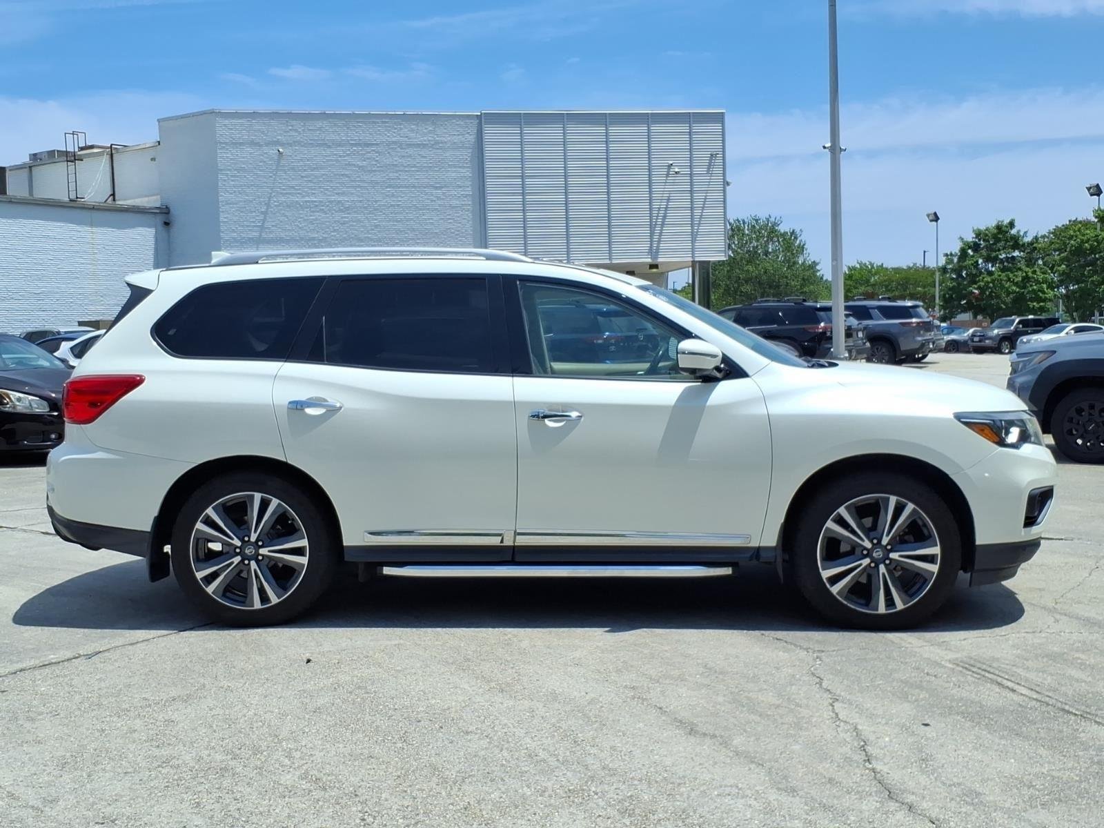 Used 2019 Pearl White Tricoat Nissan Platinum image 6