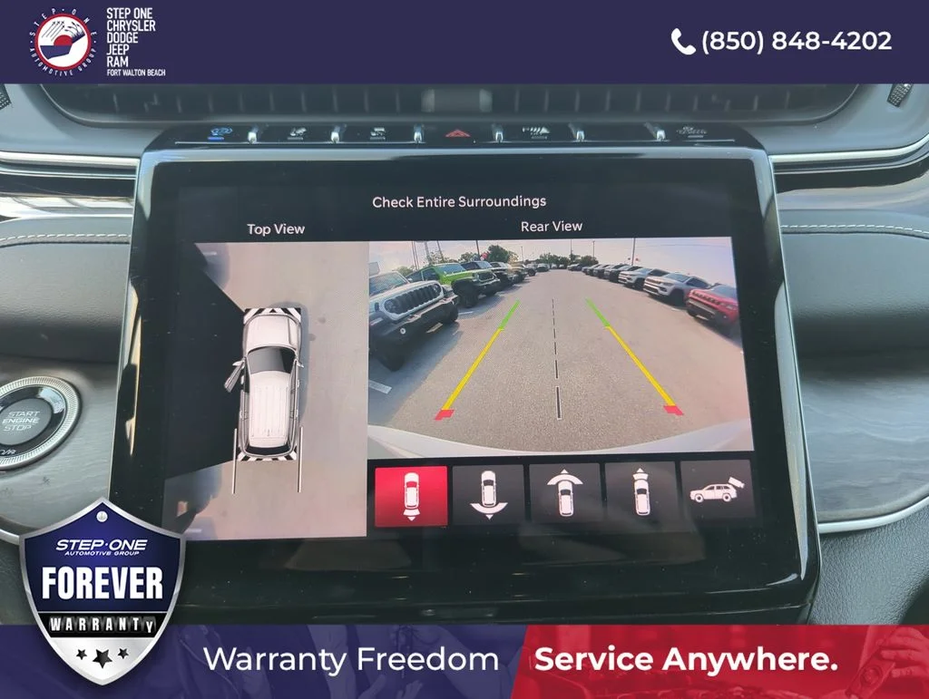 Used 2022 Silver Jeep 4xe image 25