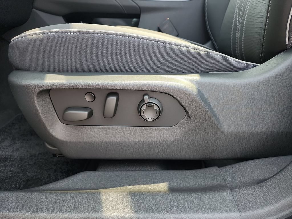 2026 Buick Envision Avenir - Photo 12