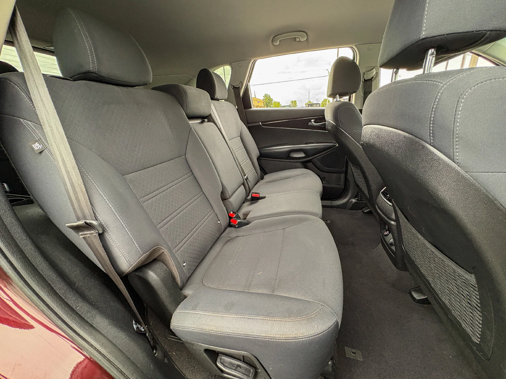 Used 2018 Purple Kia LX image 27