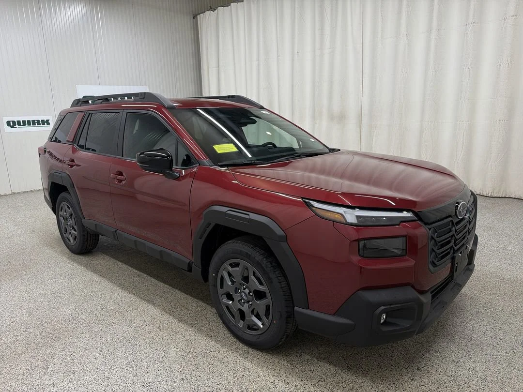 2026 Subaru Outback Premium's photo
