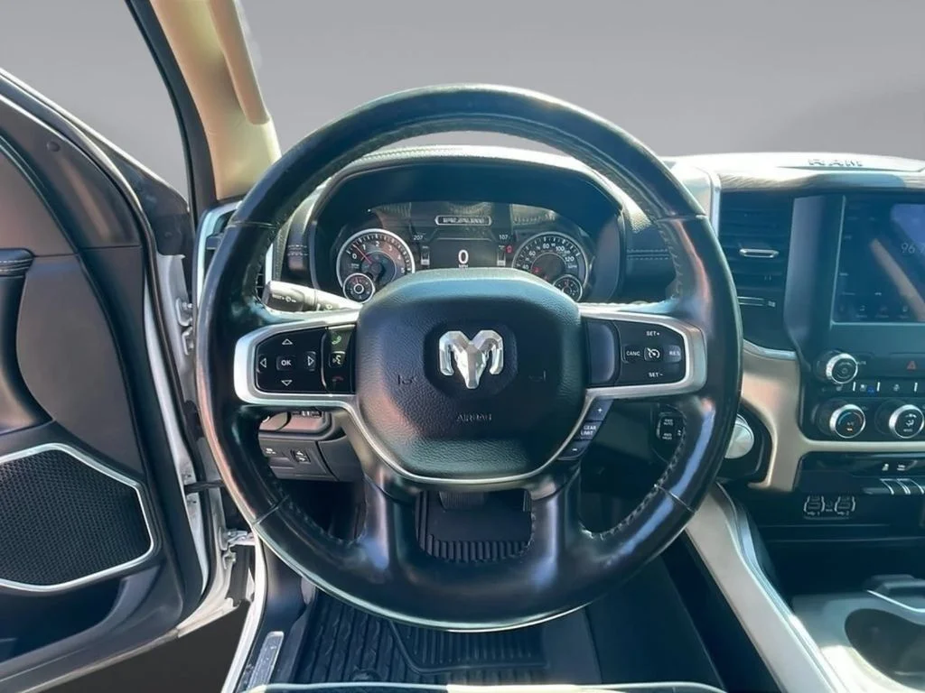 2020 RAM Ram 1500 Pickup Laramie - Photo 17