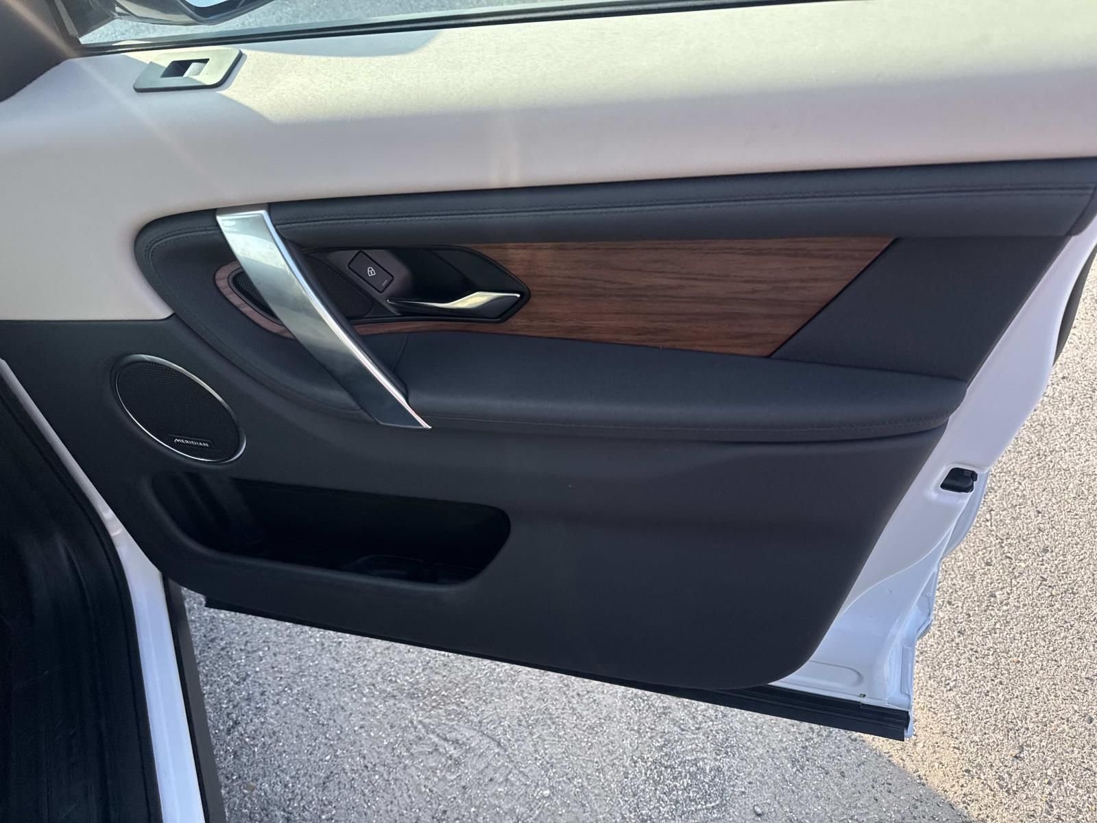 2025 Land Rover Discovery Sport S - Photo 14