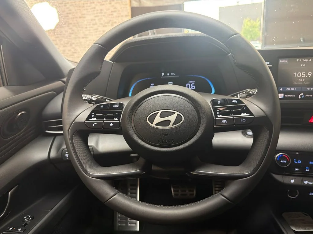 New 2026 Amazon Gray Hyundai SEL Sport image 18