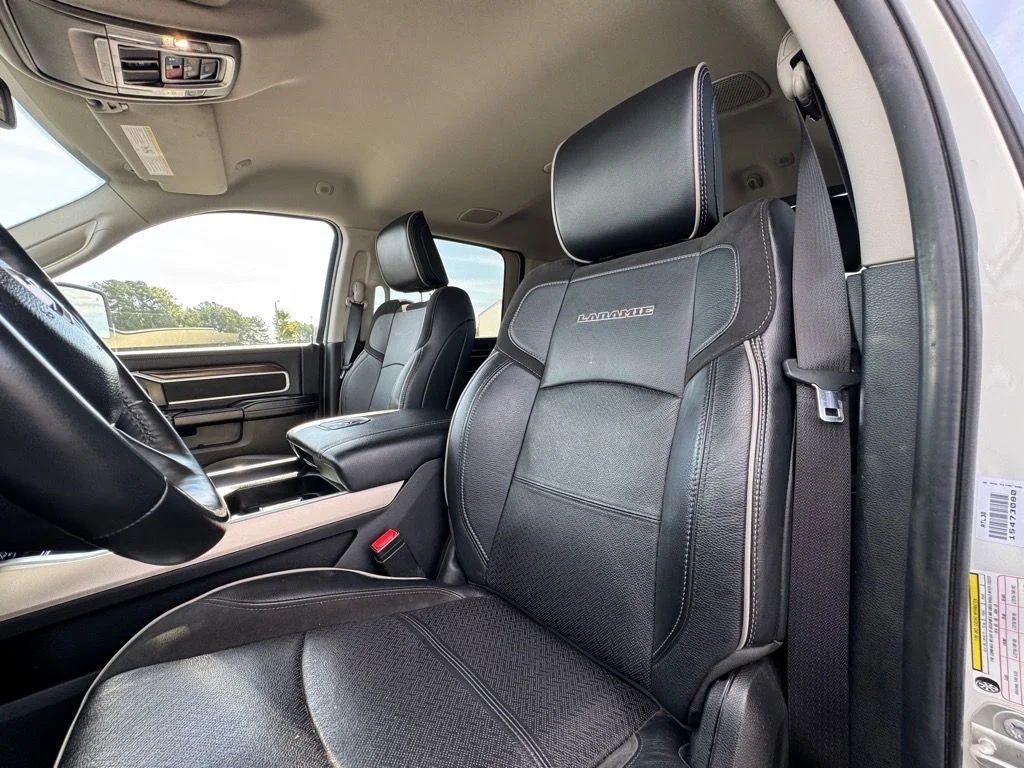 2024 RAM Ram 3500 Pickup Laramie - Photo 18