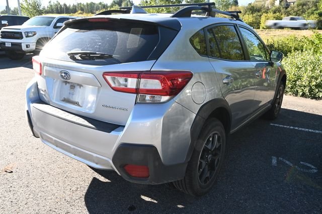Used 2018 Silver Subaru 2.0i Premium image 5