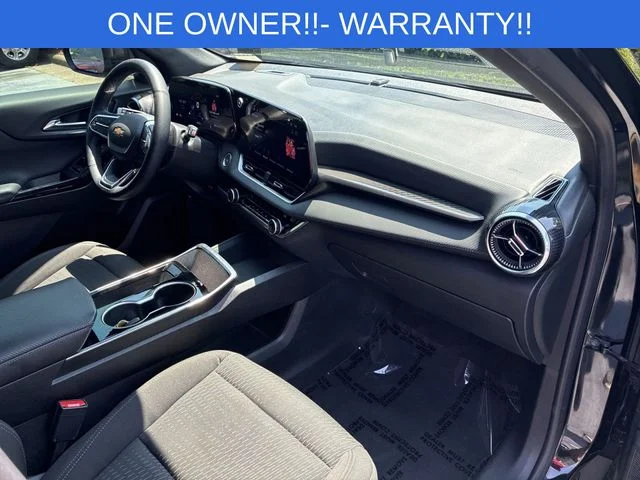 Used 2025 Black Chevrolet LT image 26