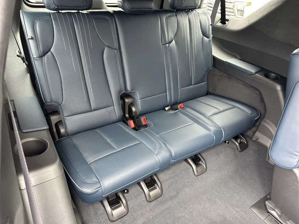 2026 Cadillac Escalade IQL Premium Sport - Photo 36