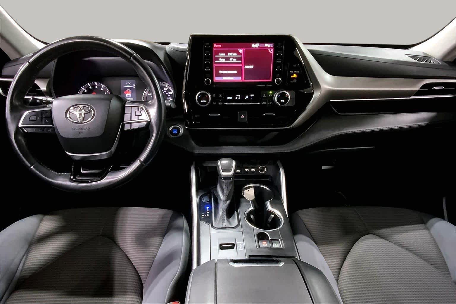 Used 2021 Magnetic Gray Metallic Toyota LE image 16