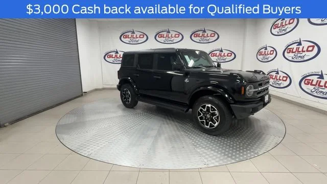 New 2026 Shadow Black Ford Outer Banks image 2
