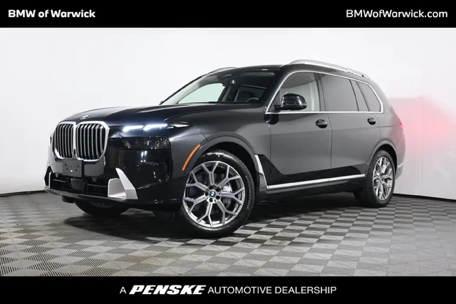 2025 BMW X7 xDrive40i