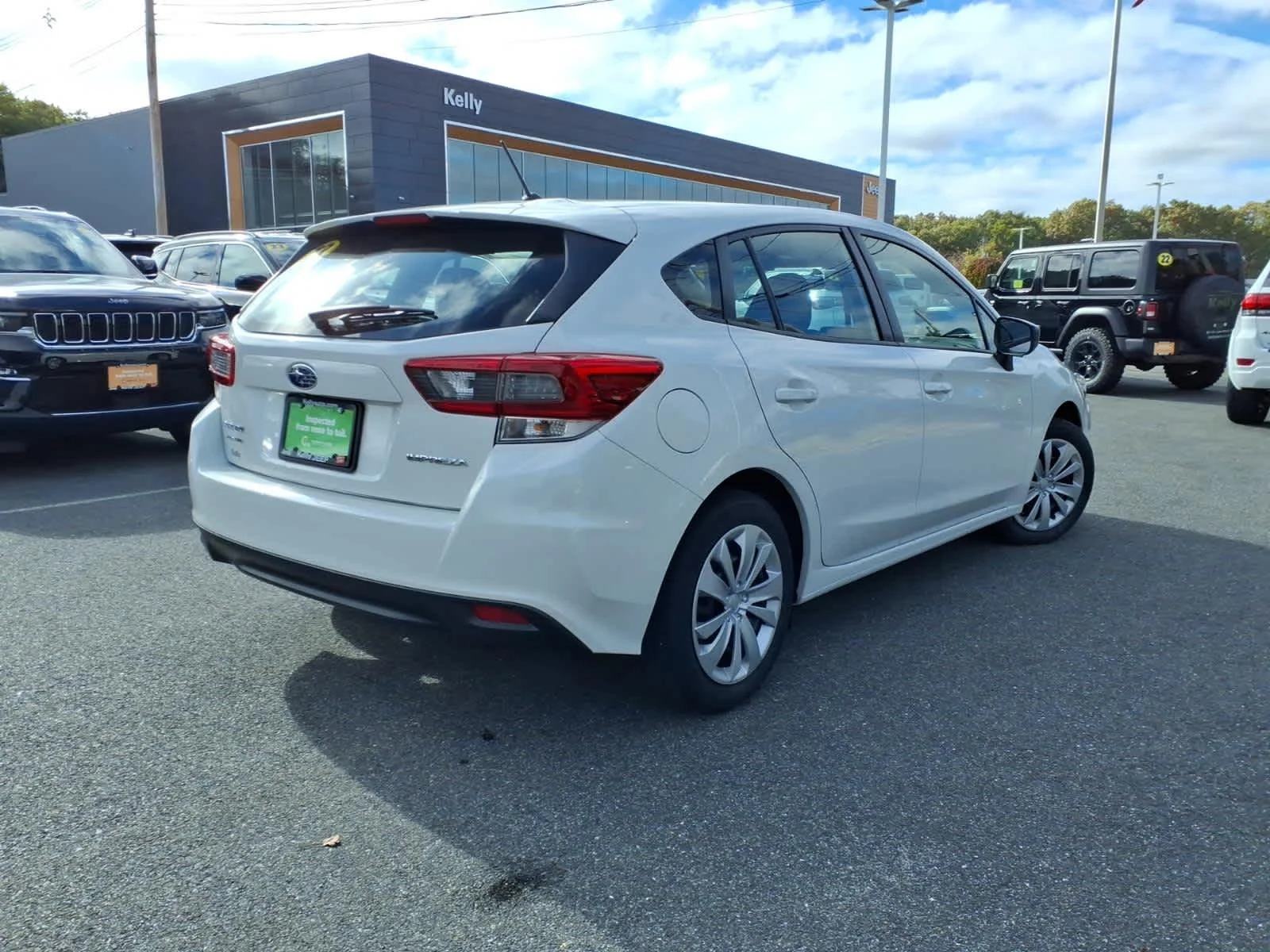 Certified Used 2023 Crystal White Pearl Subaru  image 7