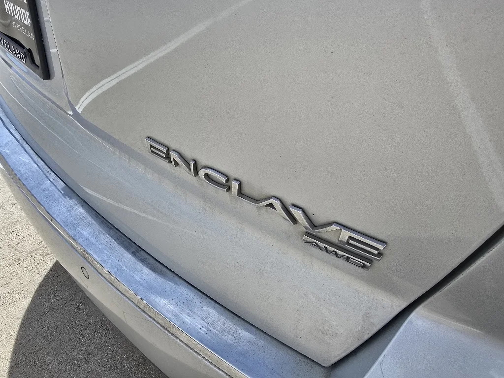 Used 2013 Quicksilver Metallic Buick Leather image 11
