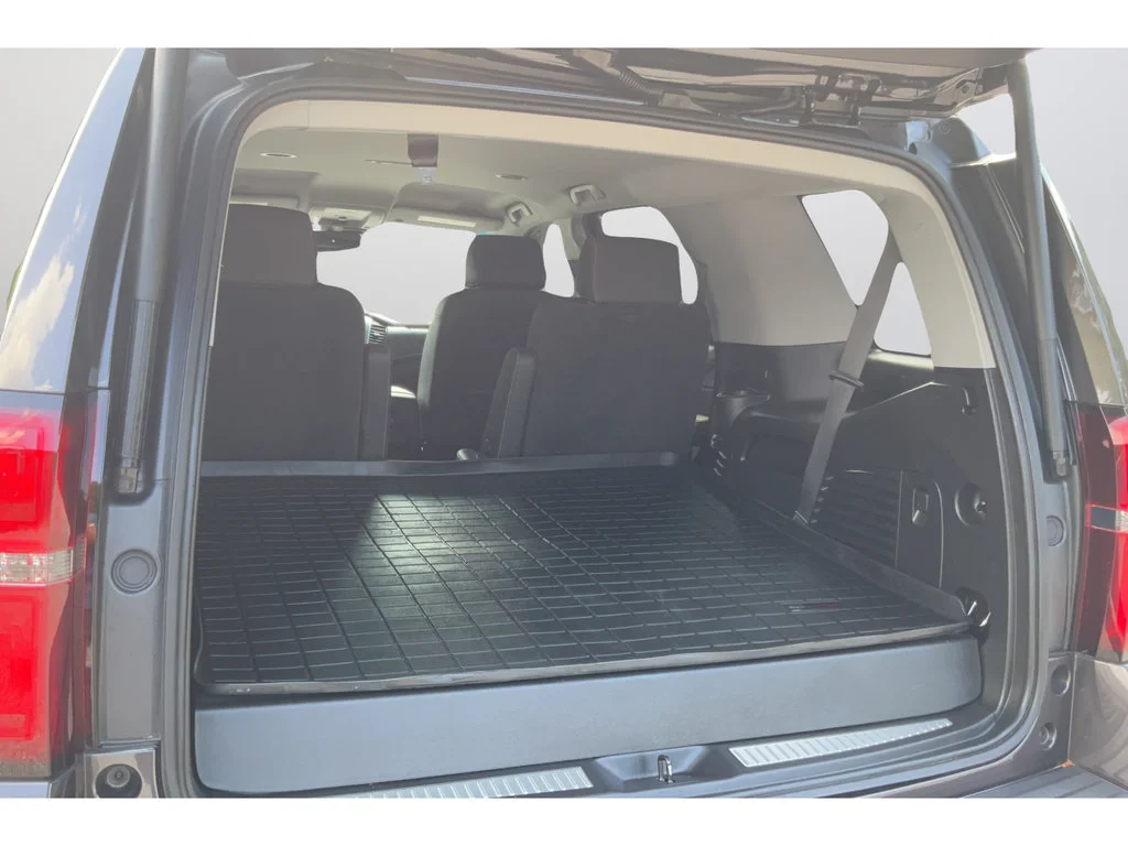 2018 Chevrolet Tahoe LT - Photo 19