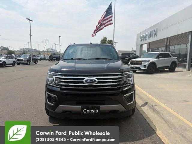 Used 2019 Black Metallic Ford  image 2