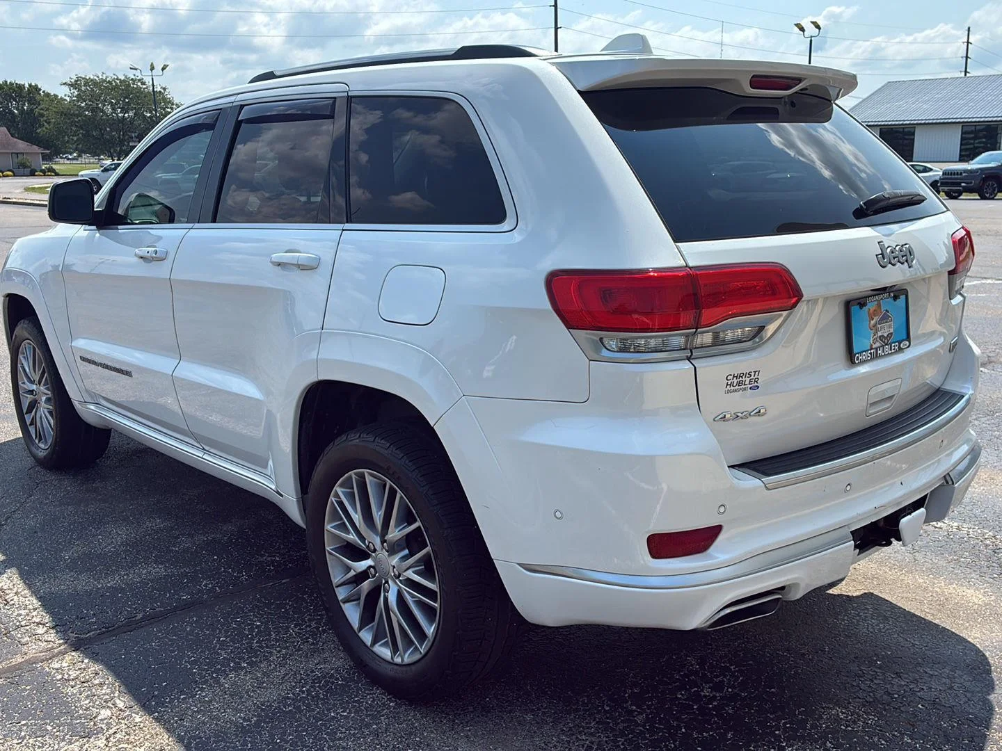 Used 2017 Bright White Clearcoat Jeep Summit image 4