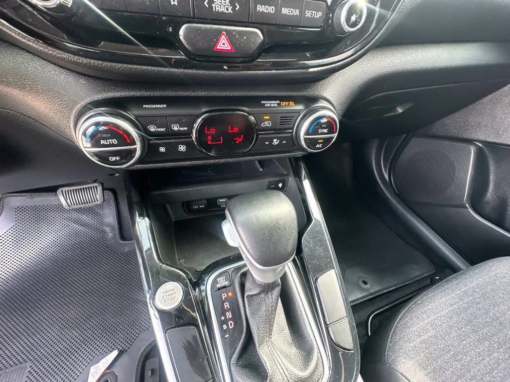 Used 2022 Blue Kia GT-Line image 18