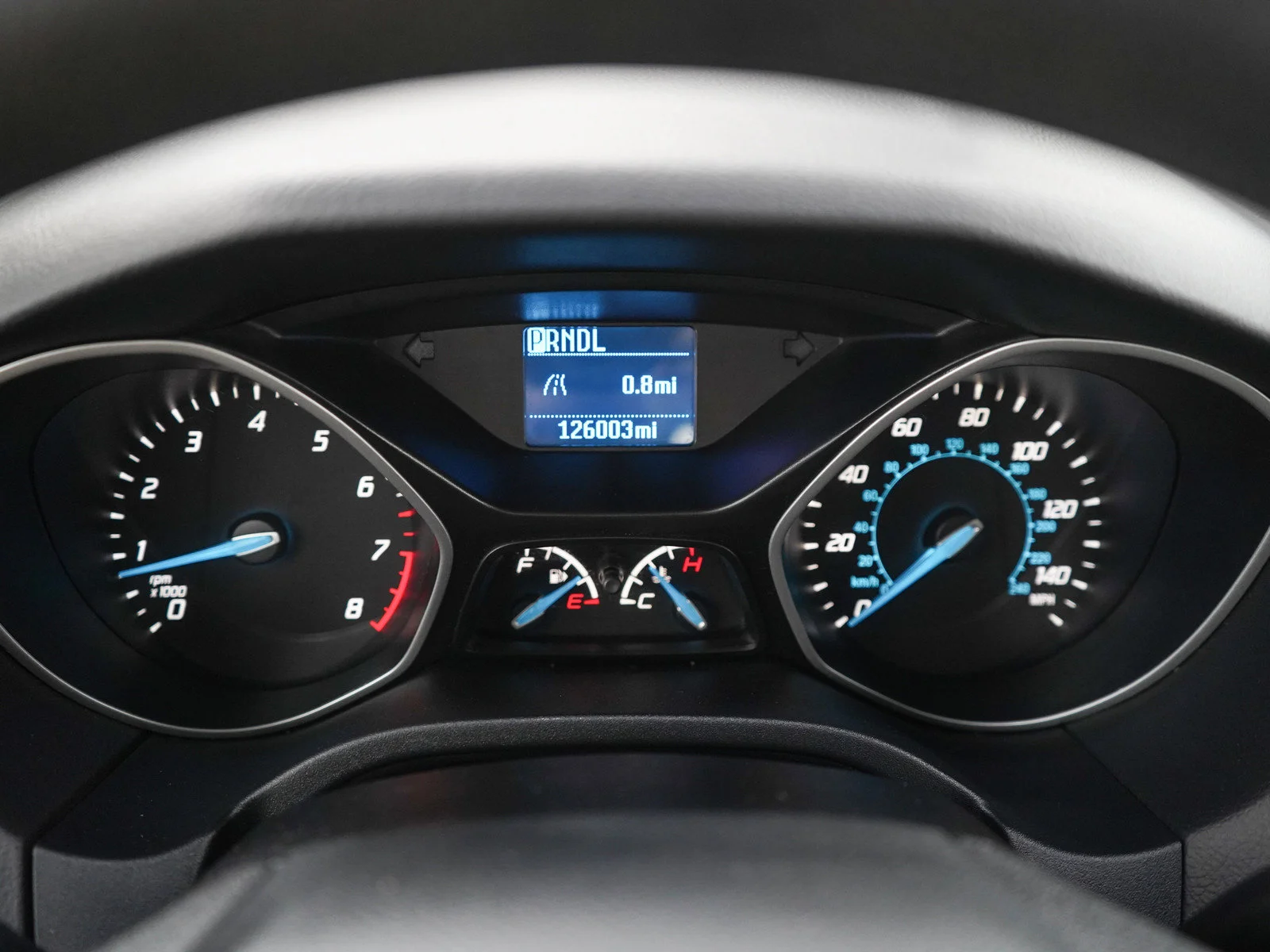 Used 2014 Oxford White Ford S image 21