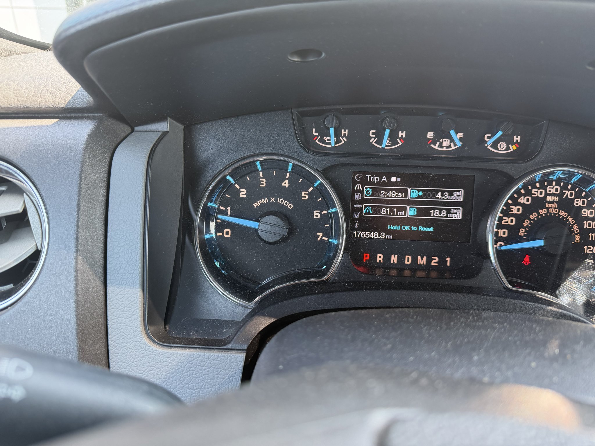 Used 2011 Silver Ford  image 9
