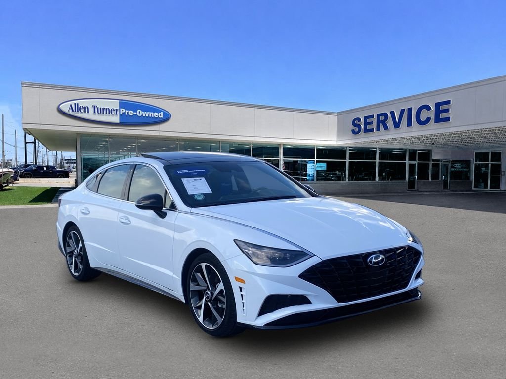 Used 2023 Serenity White Hyundai SEL Plus image 2