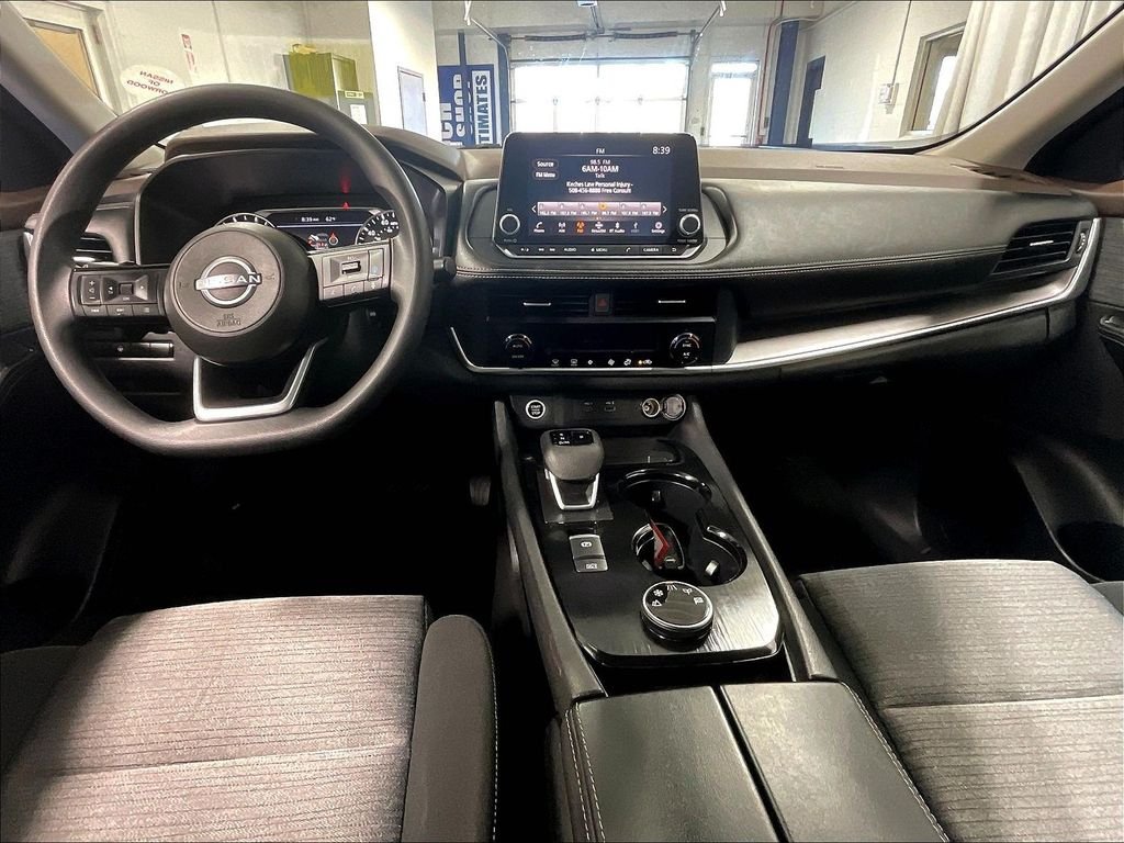 Used 2023 Black Nissan SV image 21