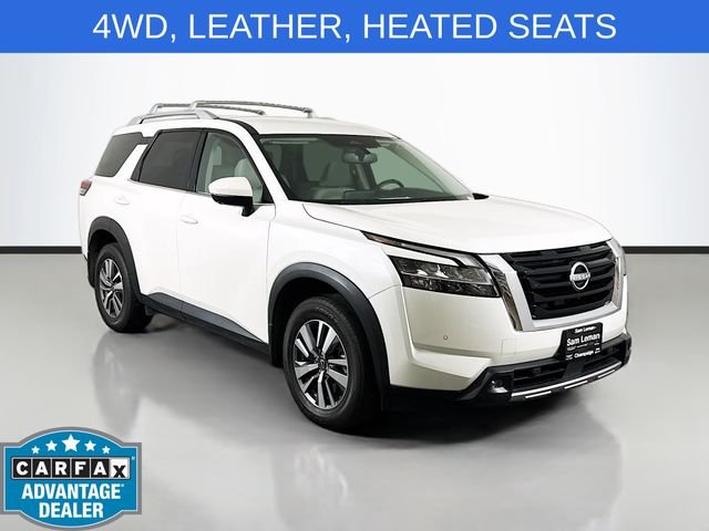 2022 Nissan Pathfinder SL 4WD's photo